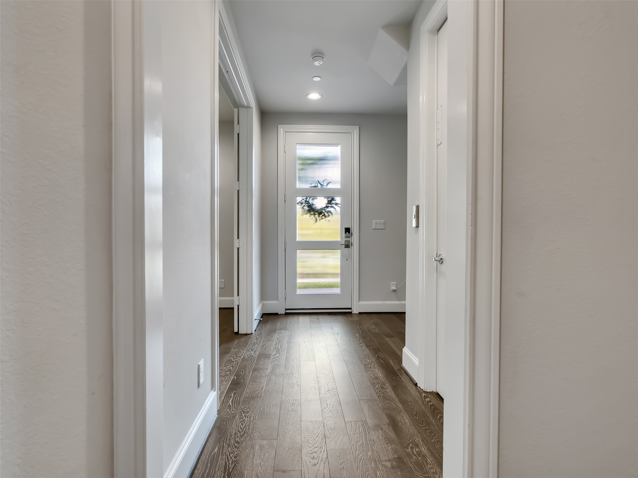 6014 Matthew Oaks Place photo 8