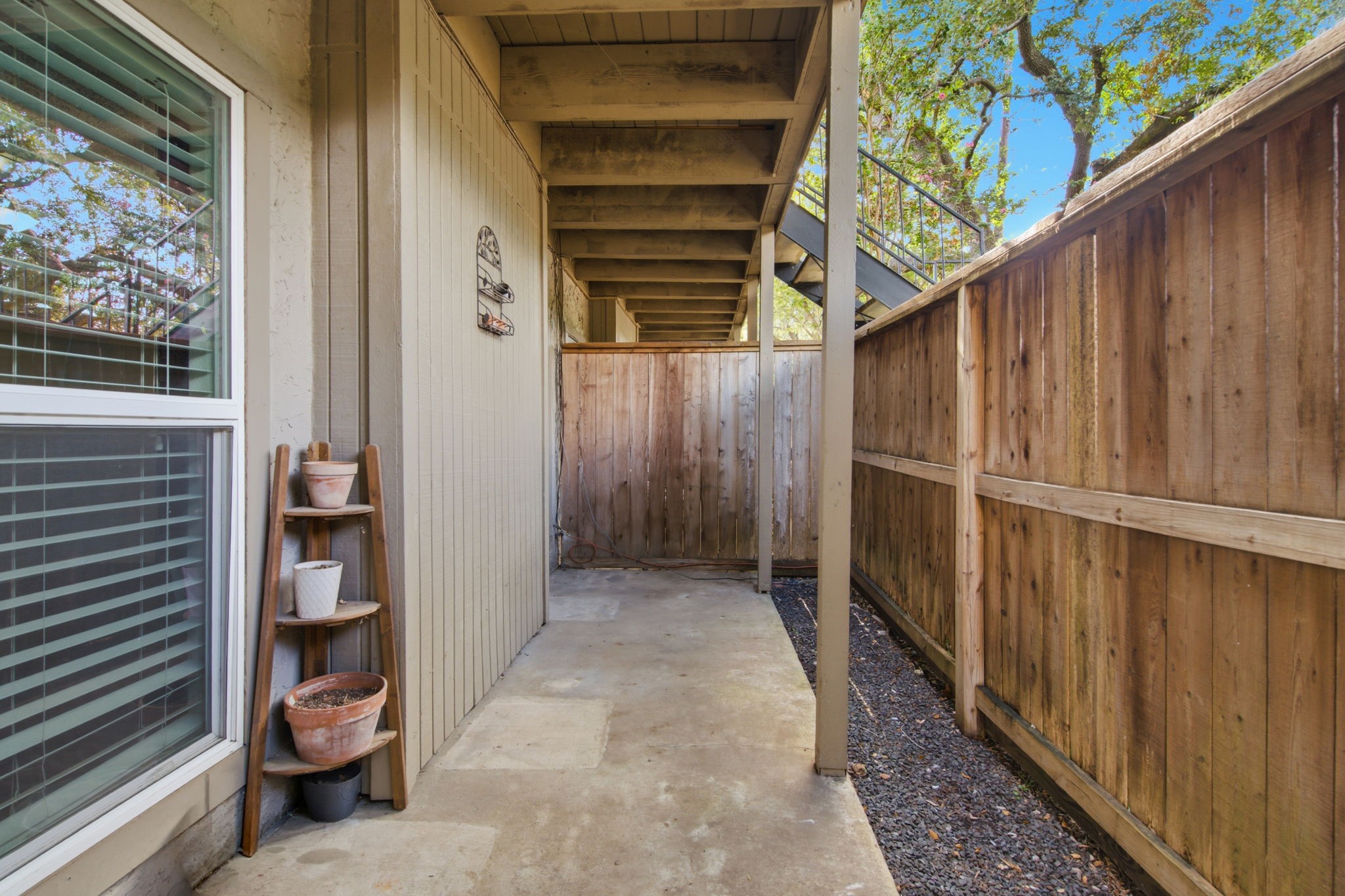 5711 Sugar Hill Drive 5 photo 17