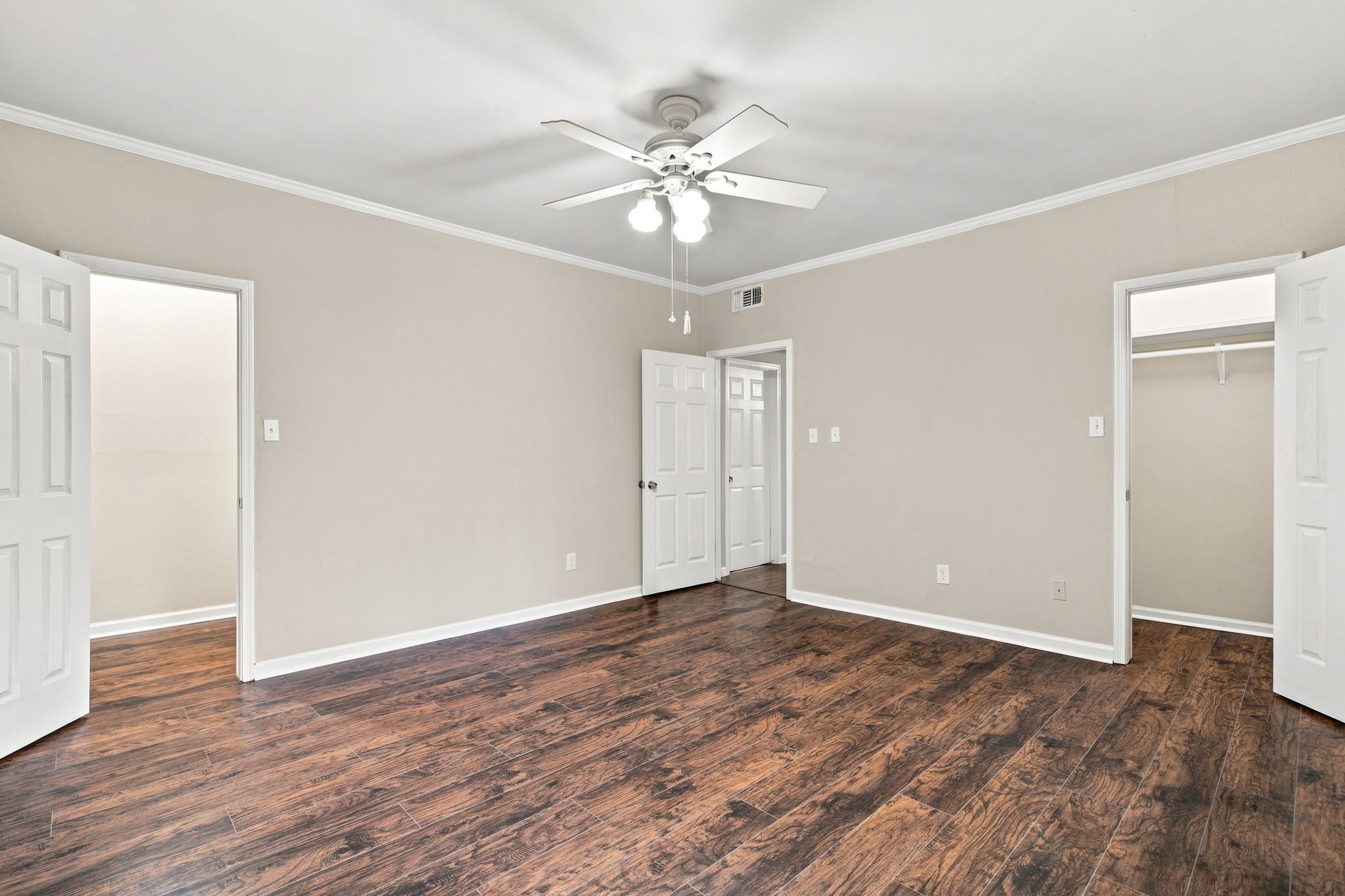 5711 Sugar Hill Drive 5 photo 10