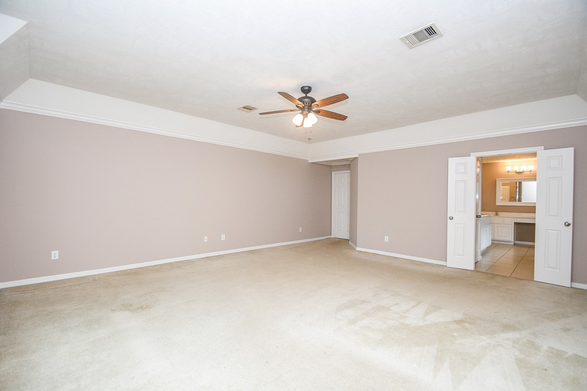 4222 Childress Street photo 25