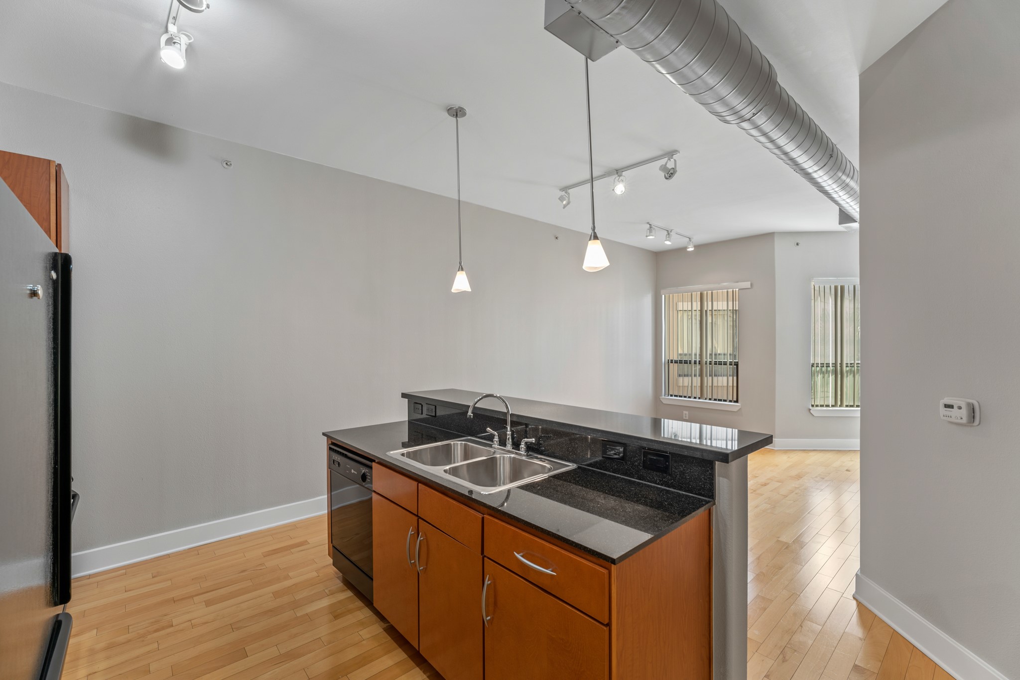 1901 Post Oak Boulevard 4507 photo 7