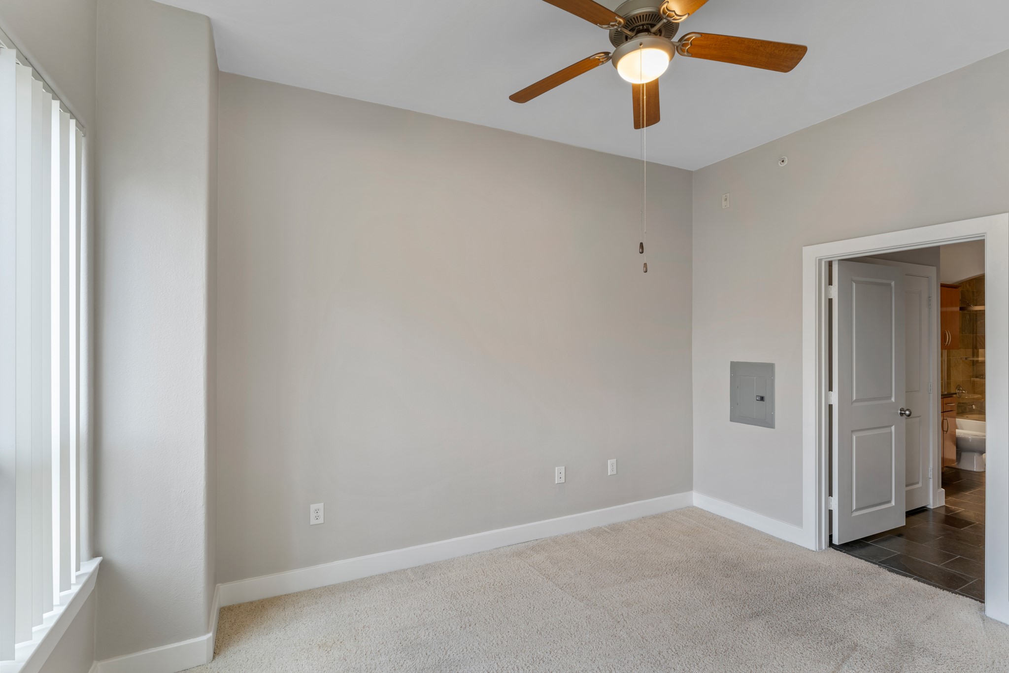 1901 Post Oak Boulevard 4507 photo 9