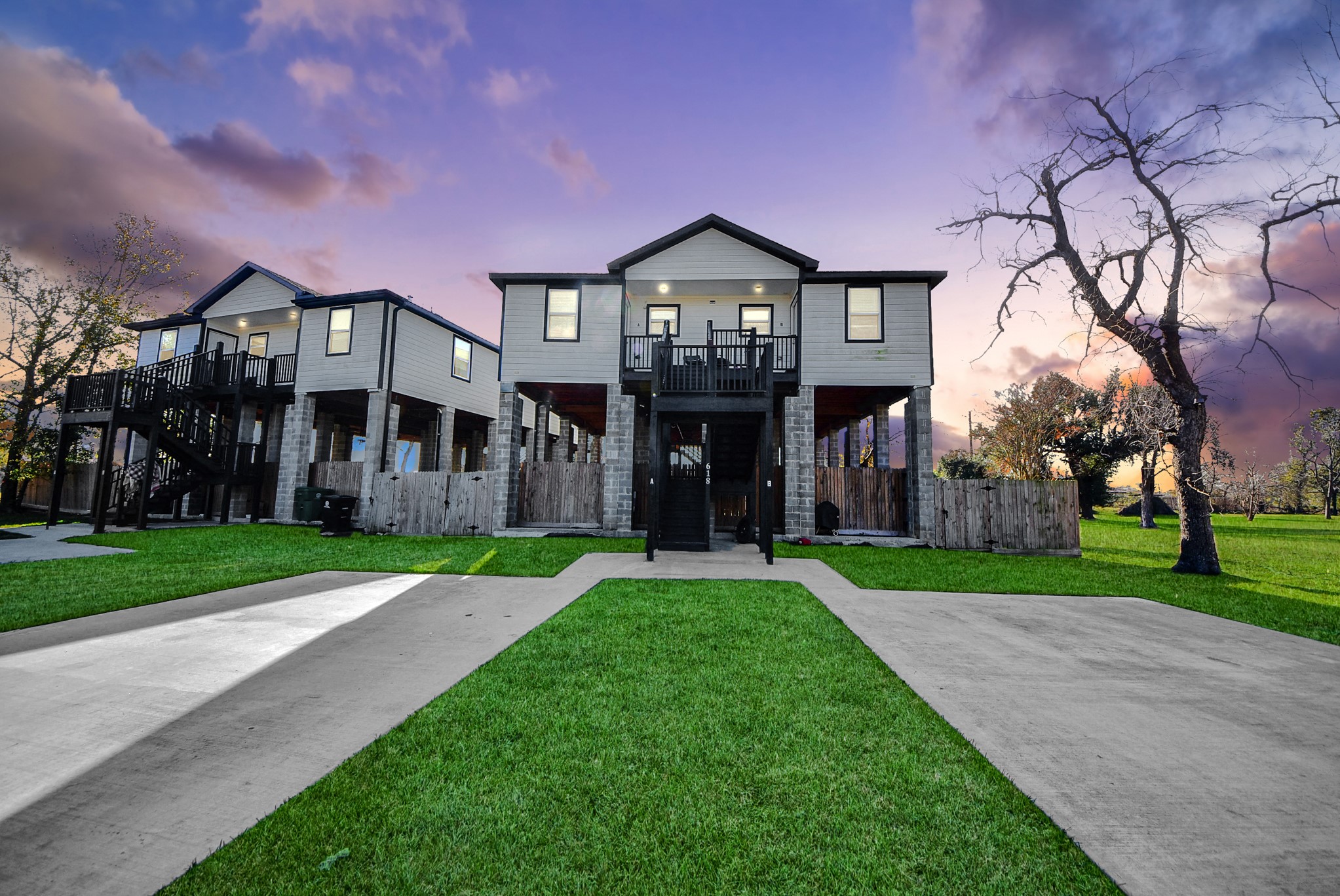 618 Maple Way A/B