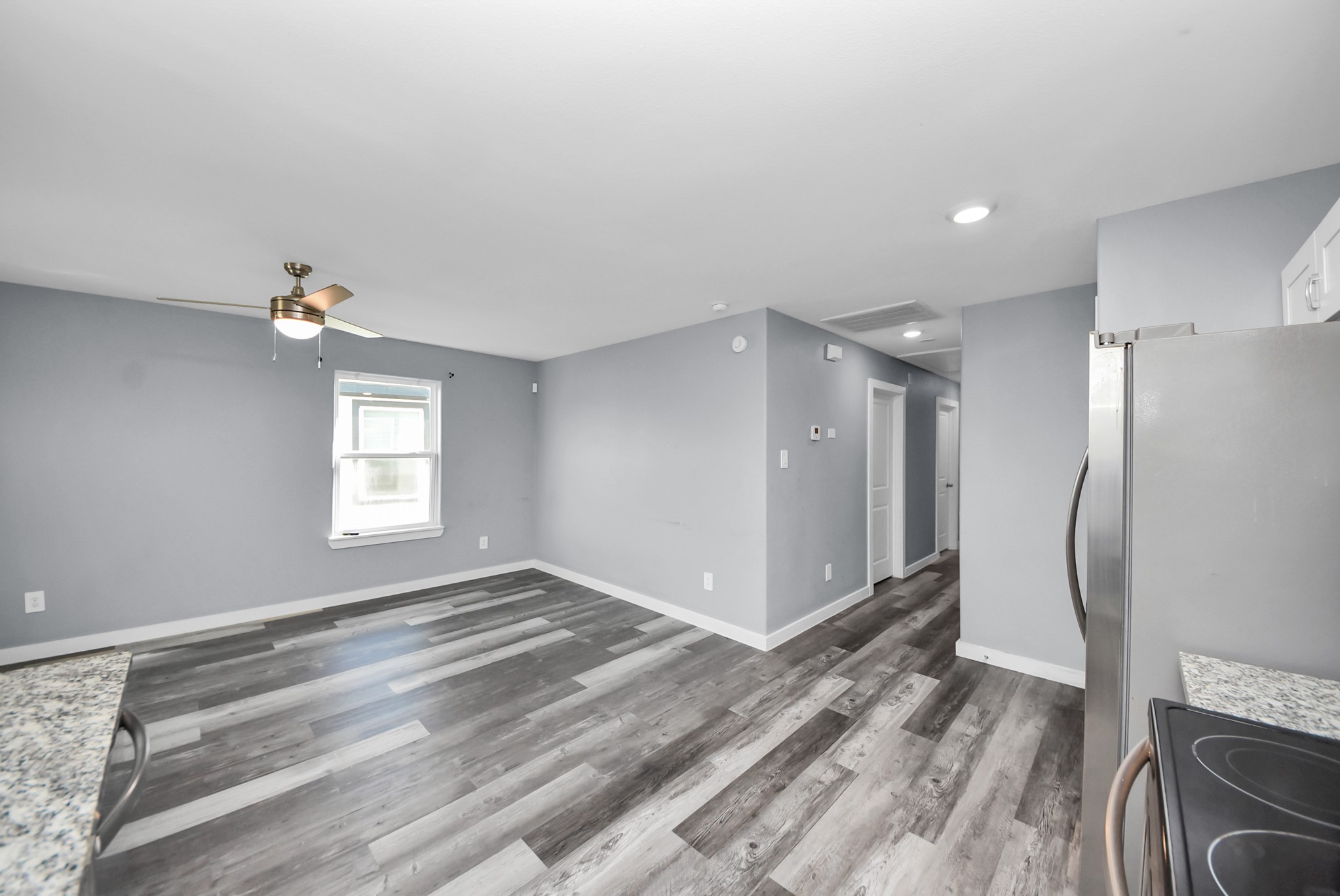 618 Maple Way A/B photo 13