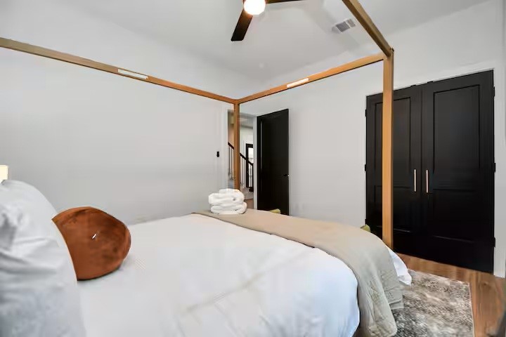2520 Rosalie Street photo 12