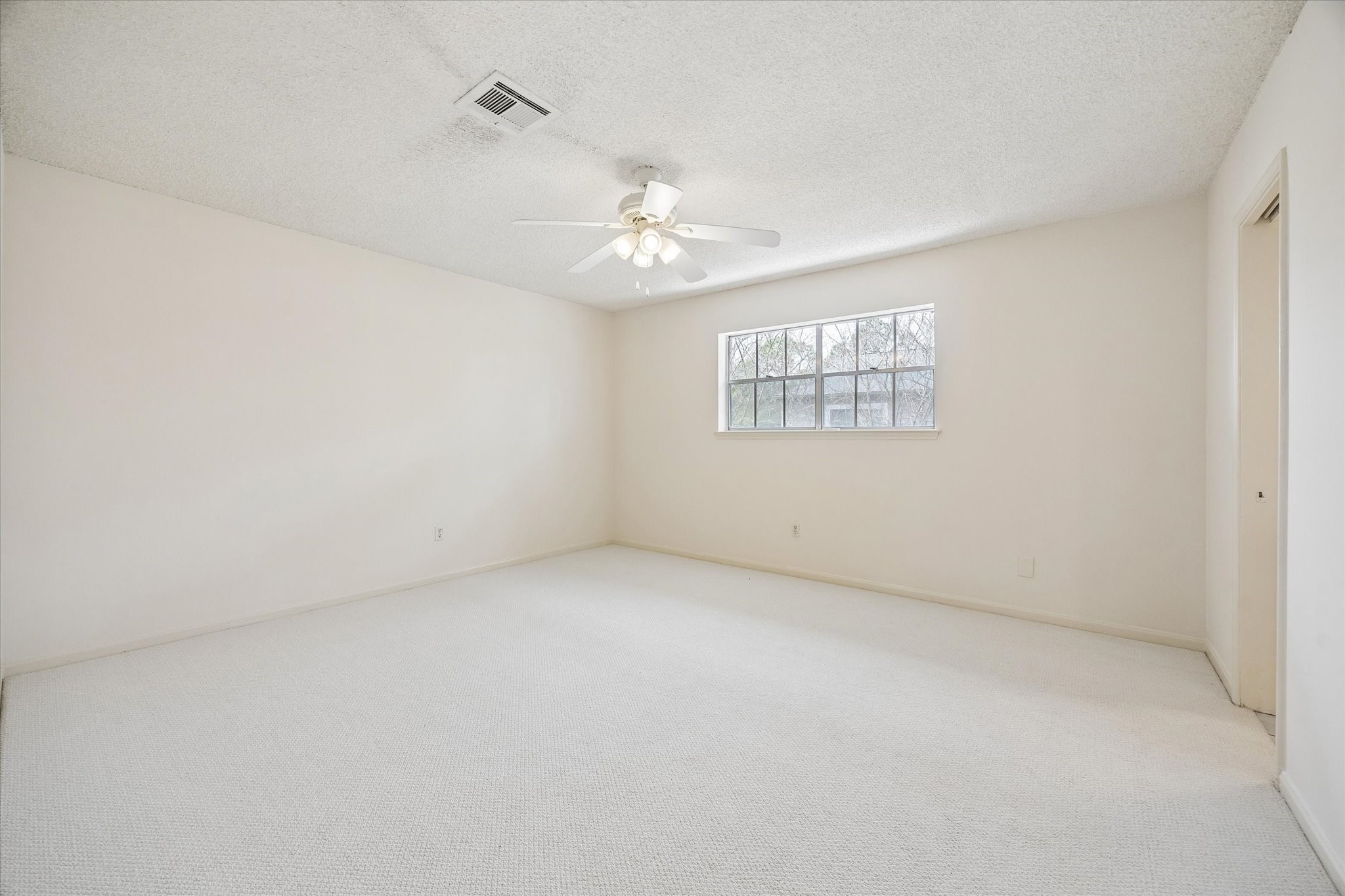 10835 Cranbrook Road photo 23