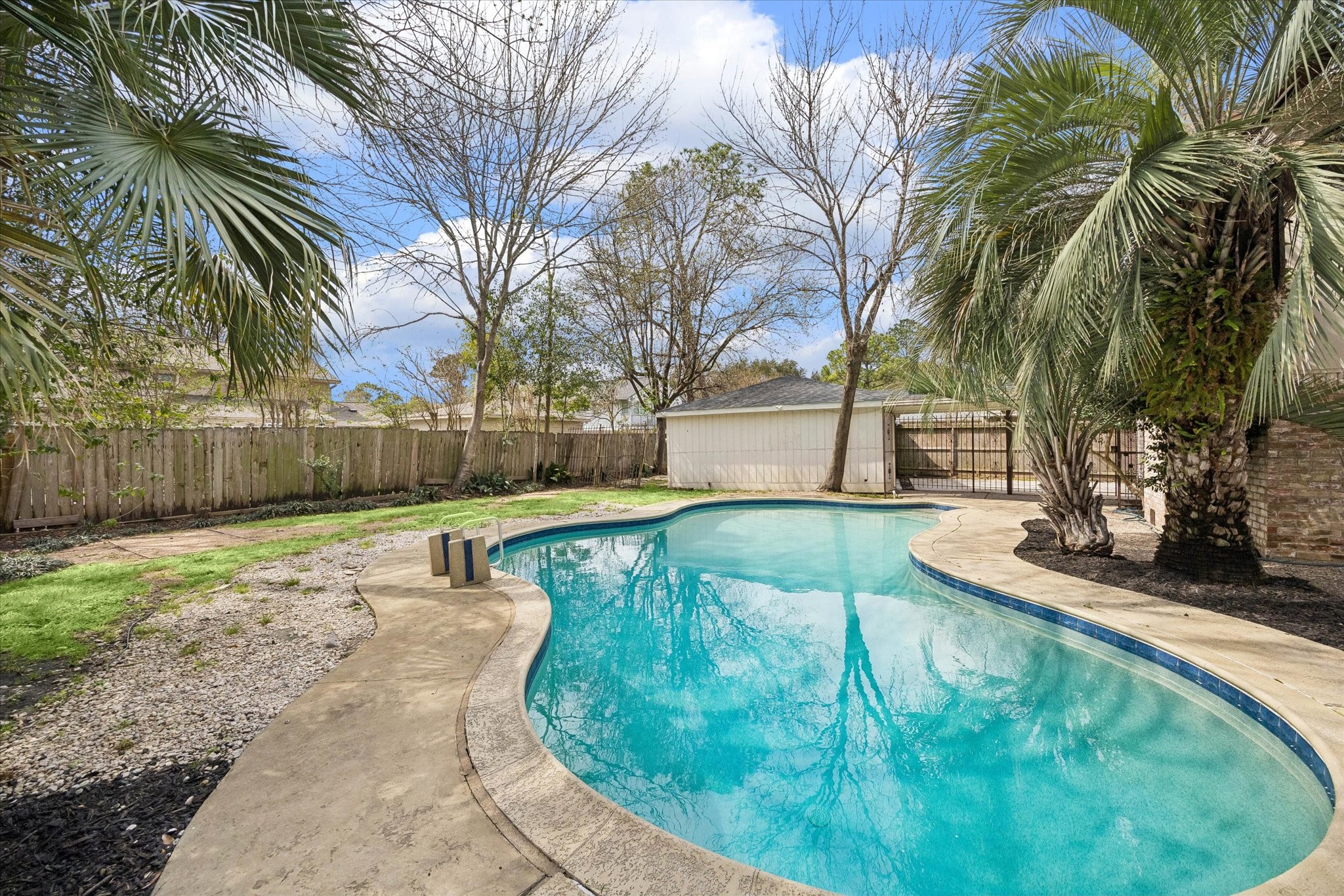 10835 Cranbrook Road photo 30