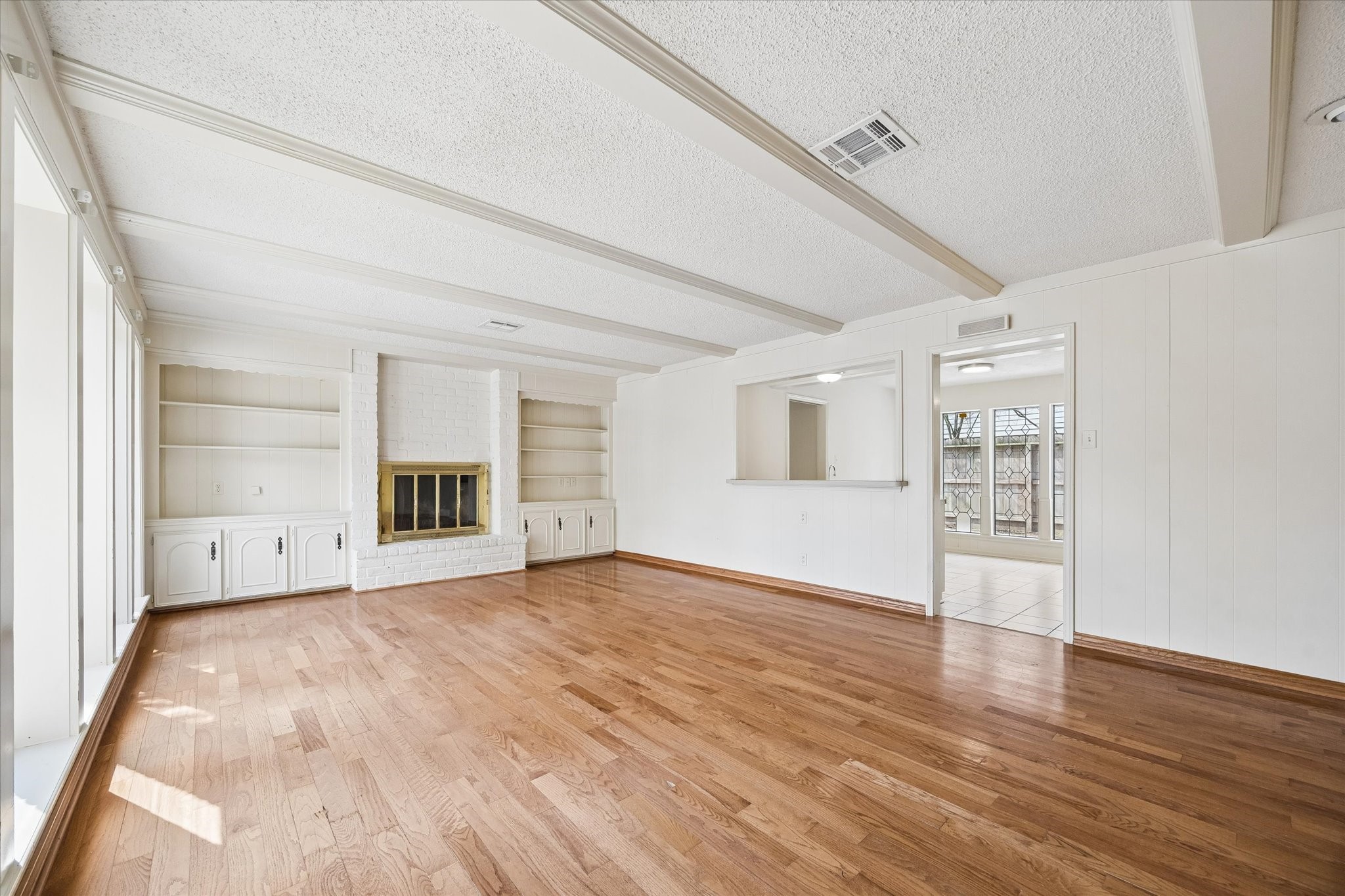 10835 Cranbrook Road photo 9