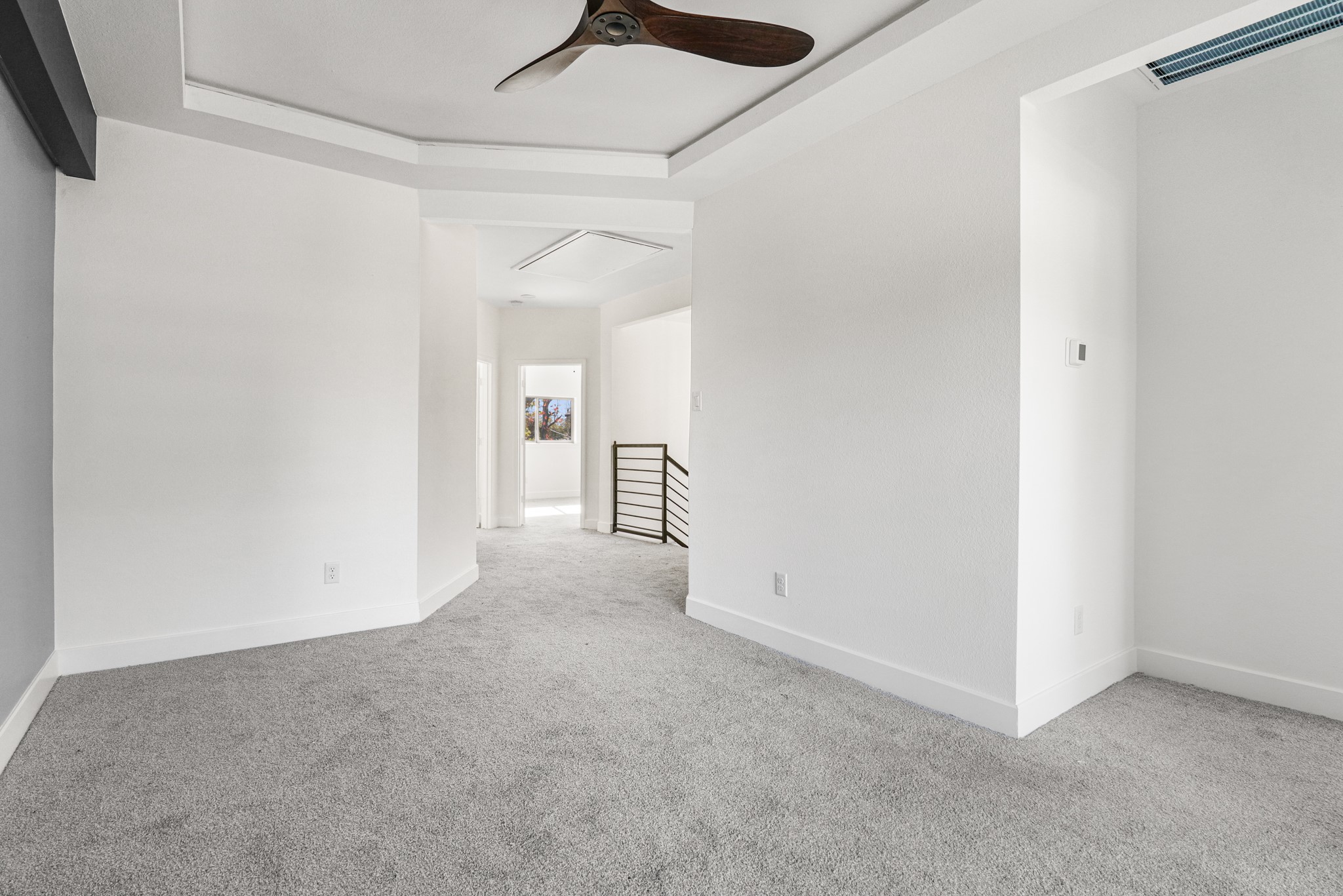 8046 Chateau Street photo 13