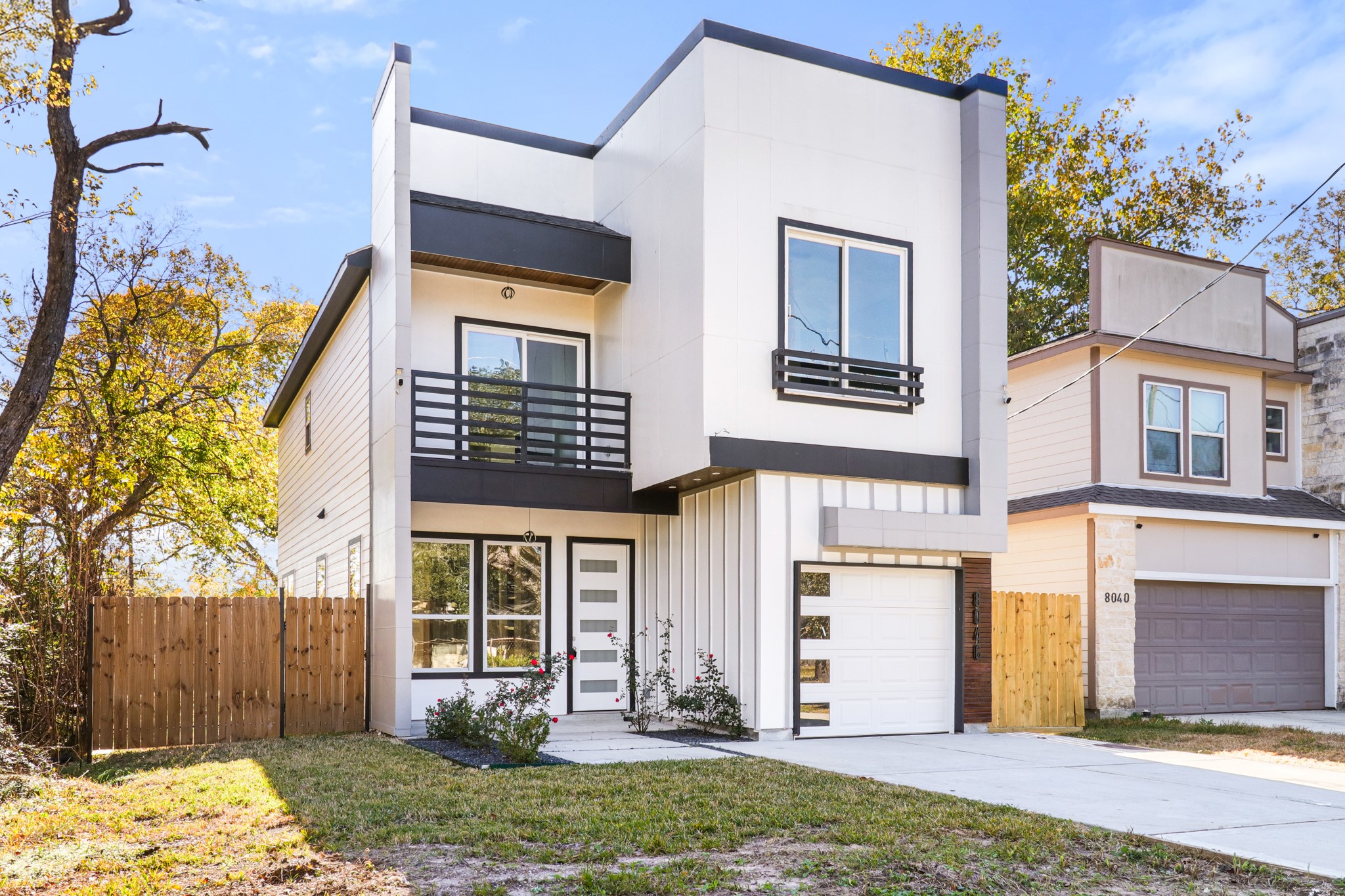 8046 Chateau Street photo 3